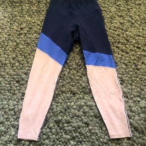OLD NAVY ACTIVE YOGA PANTS 7/8